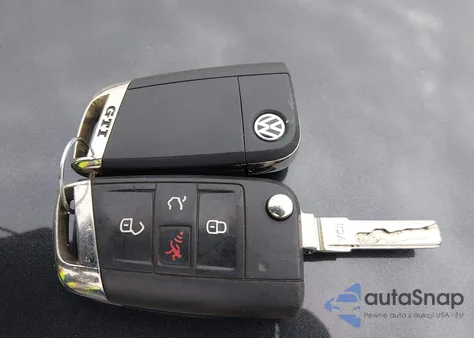 2017 Volkswagen Golf Gti Autobahn 4-Door/S 4-Door/Se 4-Door/Sport 4-Door z USA, uszkodzony, nr VIN 3VW5T7AU8HM054336